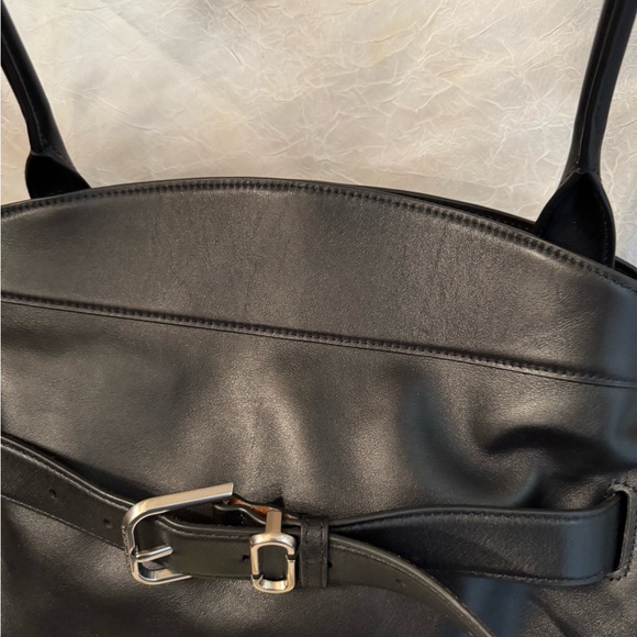 Marc Jacobs medium purse - Picture 2 of 5